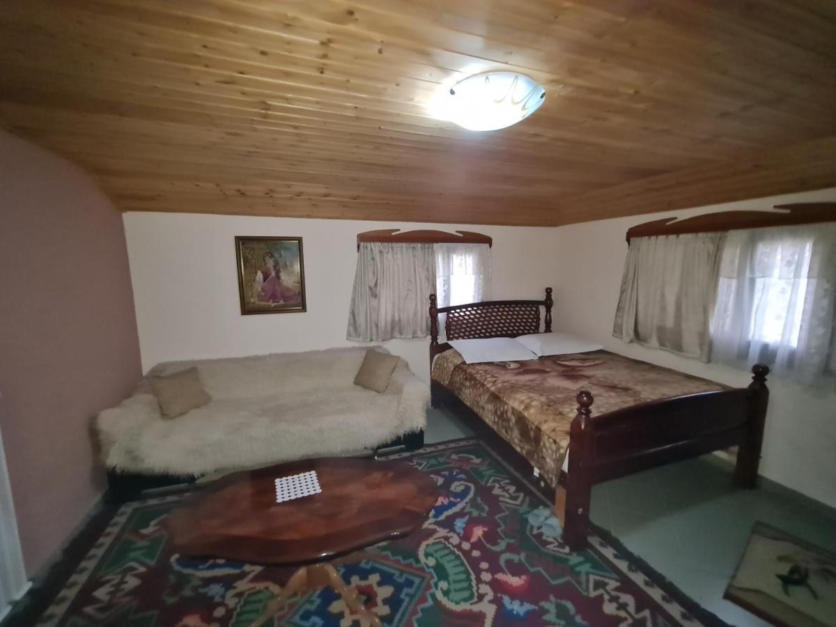 Hotel Sofra Kolonjare Agroturizem Erseke Exterior foto
