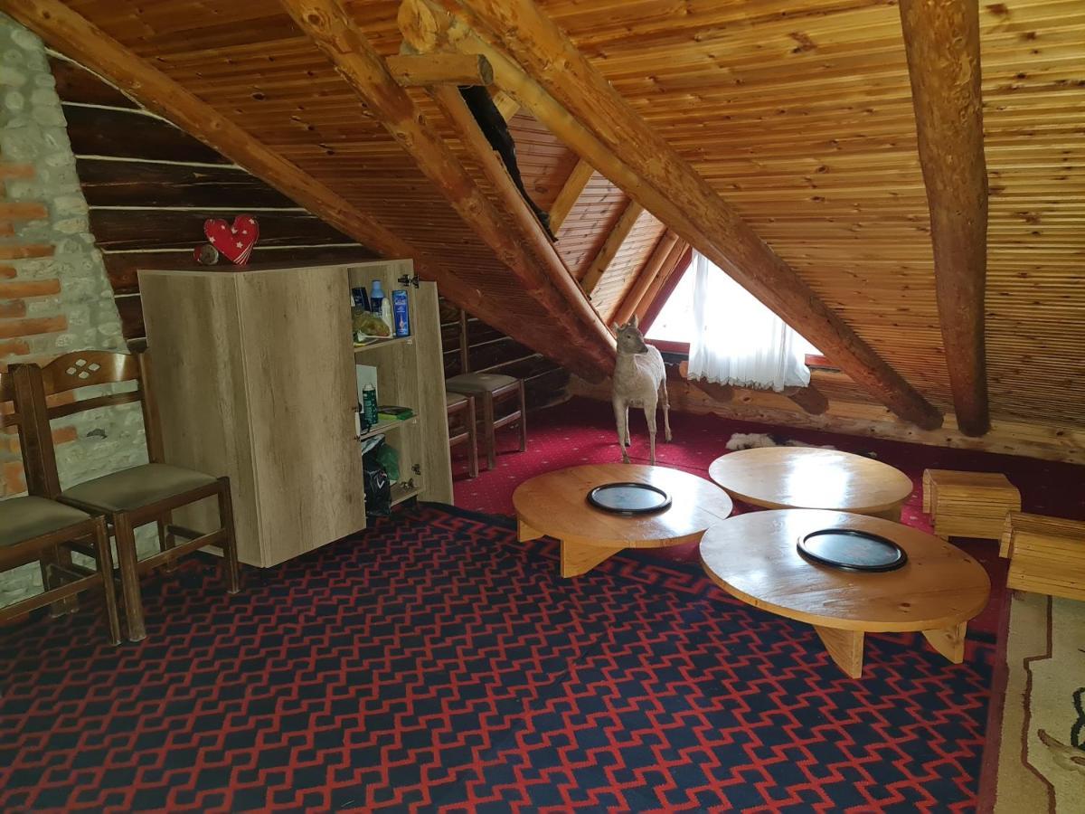 Hotel Sofra Kolonjare Agroturizem Erseke Exterior foto