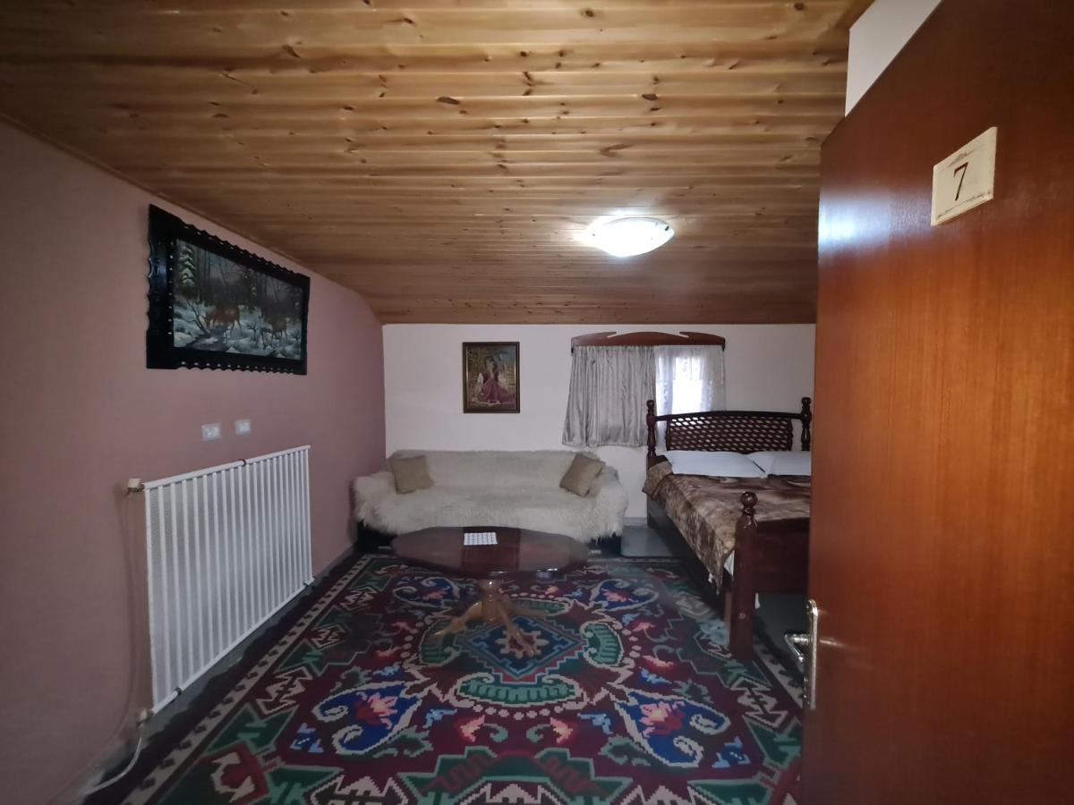 Hotel Sofra Kolonjare Agroturizem Erseke Exterior foto